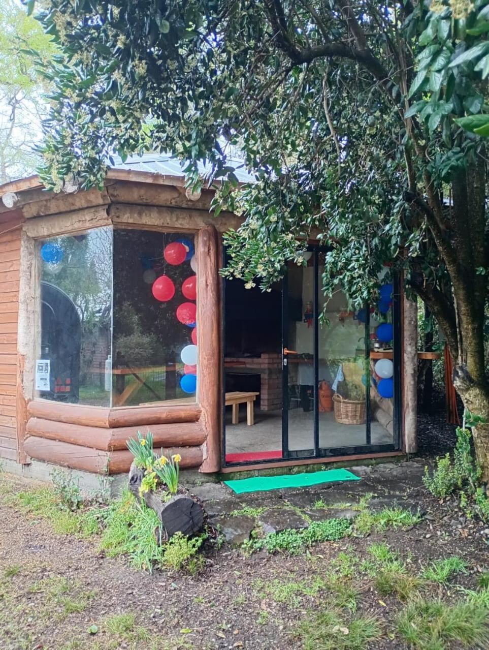 Hostal Quillelhue Pucon Exterior photo